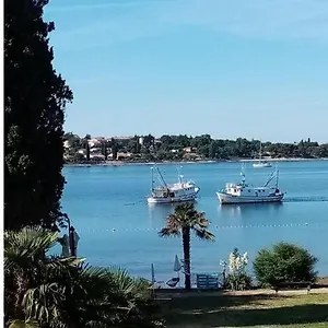 Angelina, 70m From The Beach, Free Parking Apartment